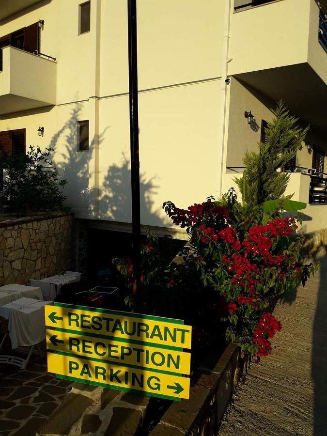 Hotel Natali Dhërmi Εξωτερικό φωτογραφία